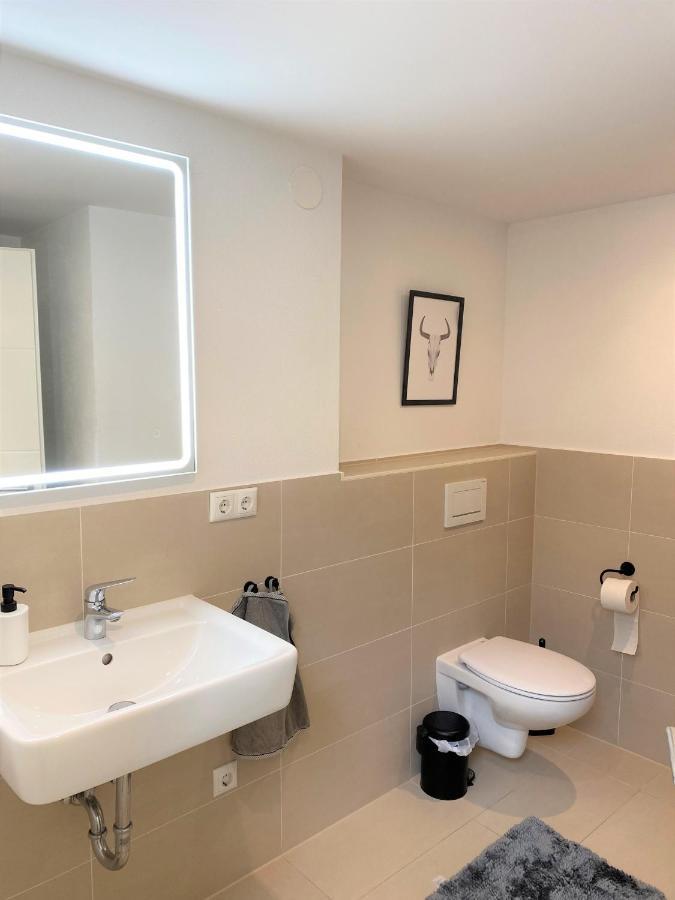 Grosszuegiges Studio-Apartment - Top-Lage + Parken Нюрнберг Екстериор снимка